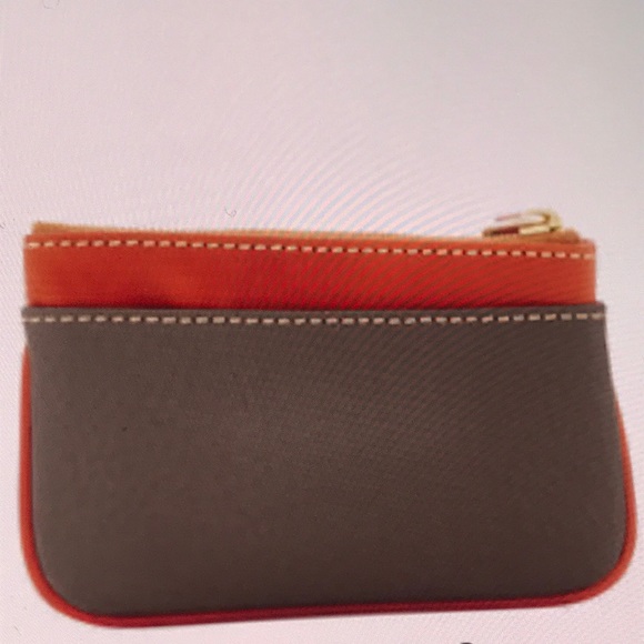 NEW Dooney & Bourke Pebble Grain Coin Case NEW BNWT Elephant 🤩 - Picture 4 of 10